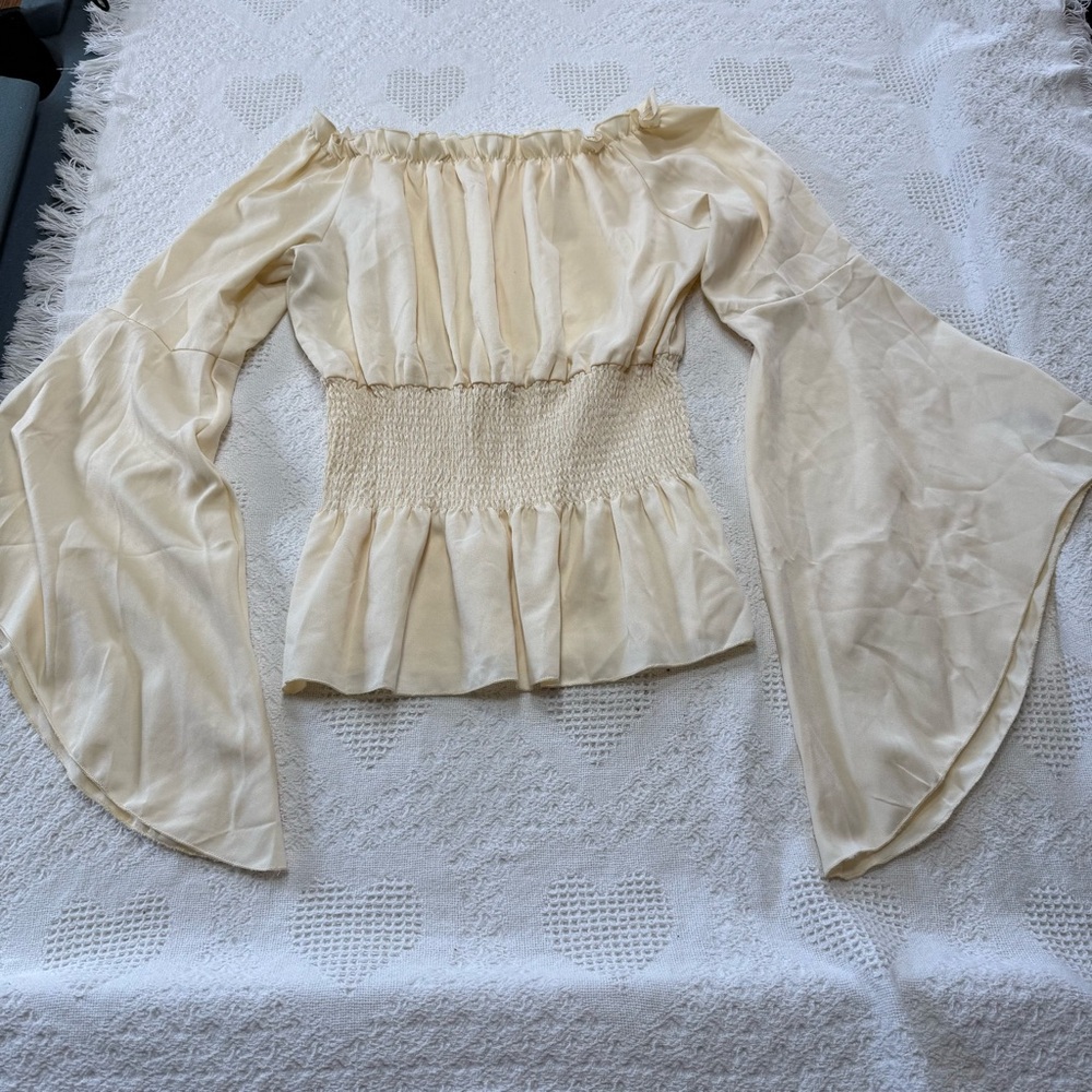 Renaissance Off the Shoulder Bell Sleeve Flowy Shirt (L?XL?)